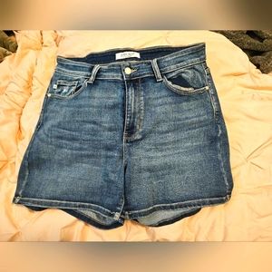 Judy Blue denim shorts